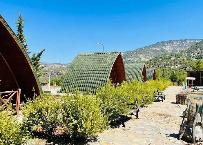 Ξενοδοχείο Zeyve Tatil Koeyue Karaman